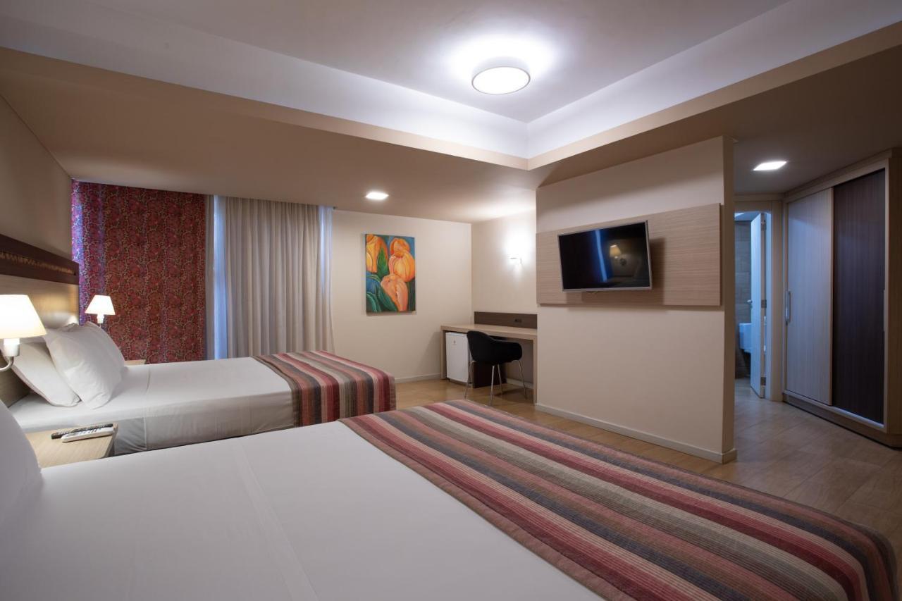 Recanto Cataratas - Thermas, Resort E Convention Foz do Iguacu Exterior photo A room at the hotel