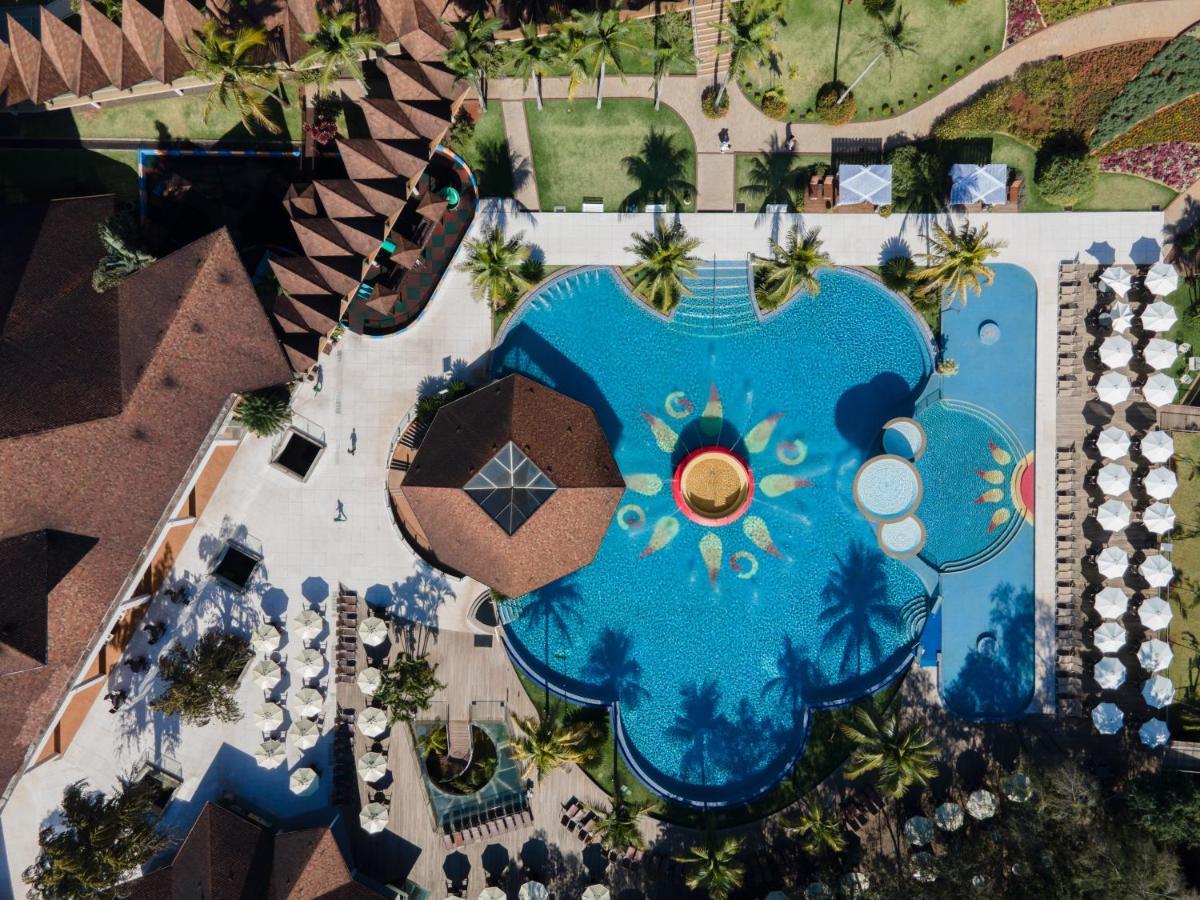 Recanto Cataratas - Thermas, Resort E Convention Foz do Iguacu Exterior photo Aerial view of the resort